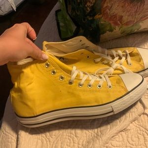 Yellow mens converse